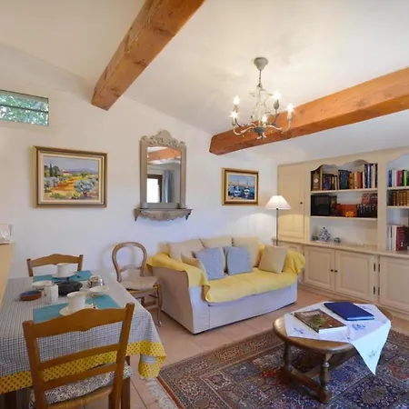 بيت للعطل Charmante Maison Avec Vue Sur La Montagne A Ceyreste