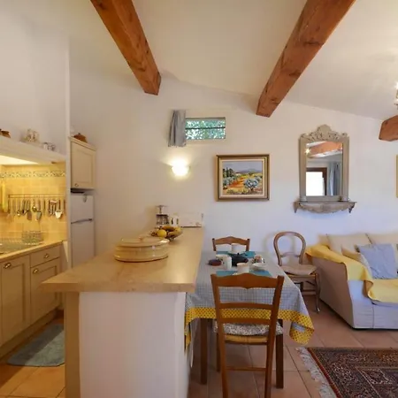 Charmante Maison Avec Vue Sur La Montagne A Ceyreste *